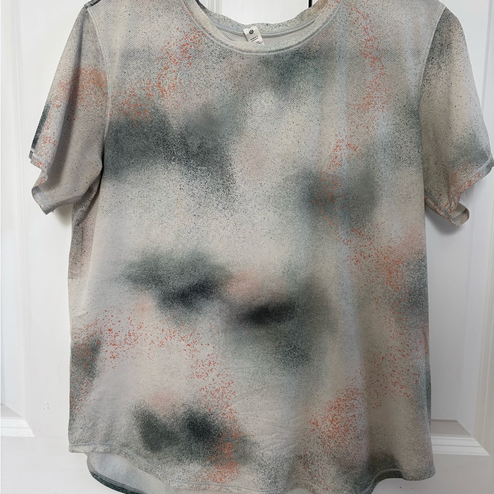 Lululemon Abstract Patterned T-Shirt